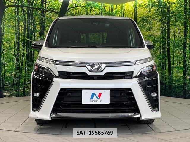 Toyota VOXY 2020-04 7981385-14