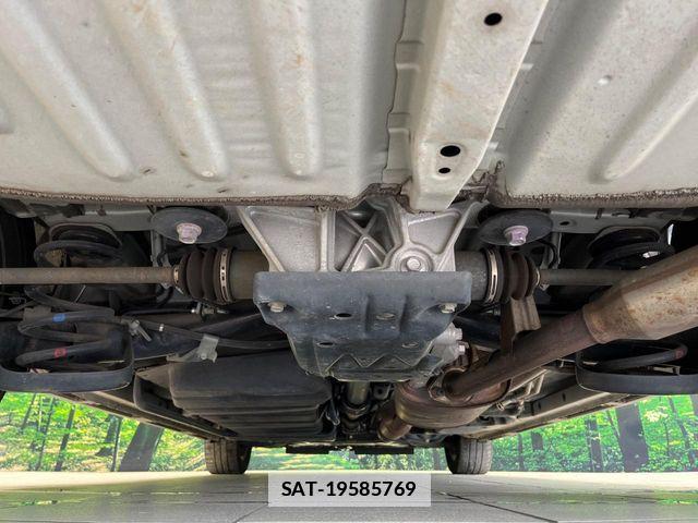 Toyota VOXY 2020-04 7981385-18