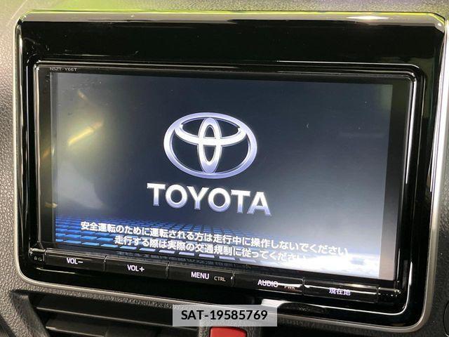 Toyota VOXY 2020-04 7981385-3