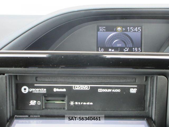Toyota VOXY 2021-04 7981386-9