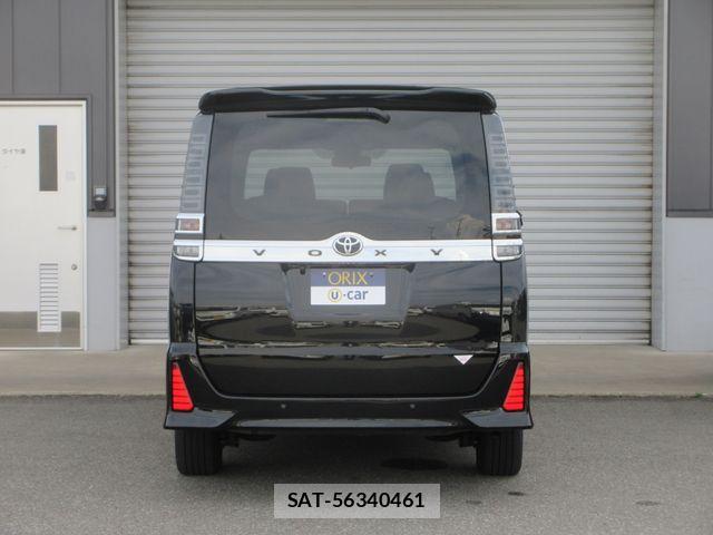 Toyota VOXY 2021-04 7981386-22