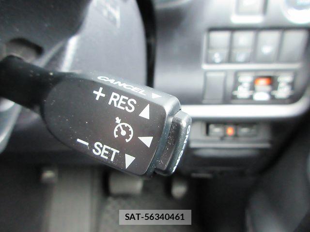 Toyota VOXY 2021-04 7981386-5