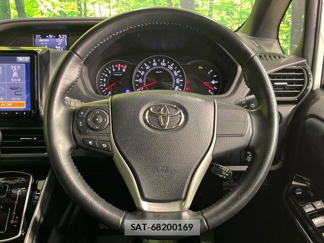 Toyota VOXY 2019-02 8038869-11