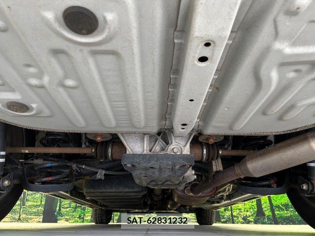 Toyota VOXY 2021-07 8038868-18