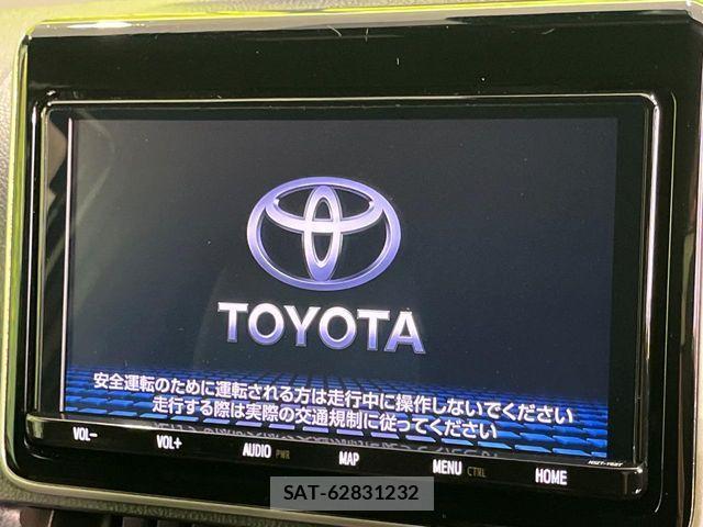 Toyota VOXY 2021-07 8038868-3
