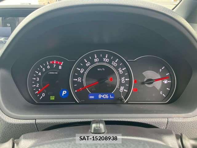 Toyota VOXY 2017-09 8038872-12