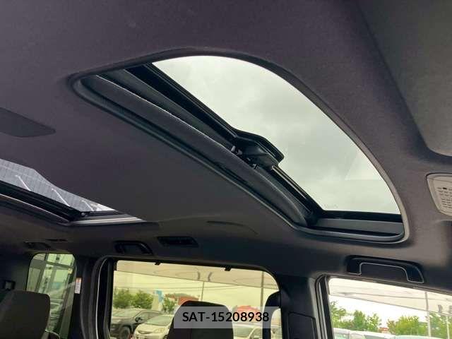 Toyota VOXY 2017-09 8038872-1