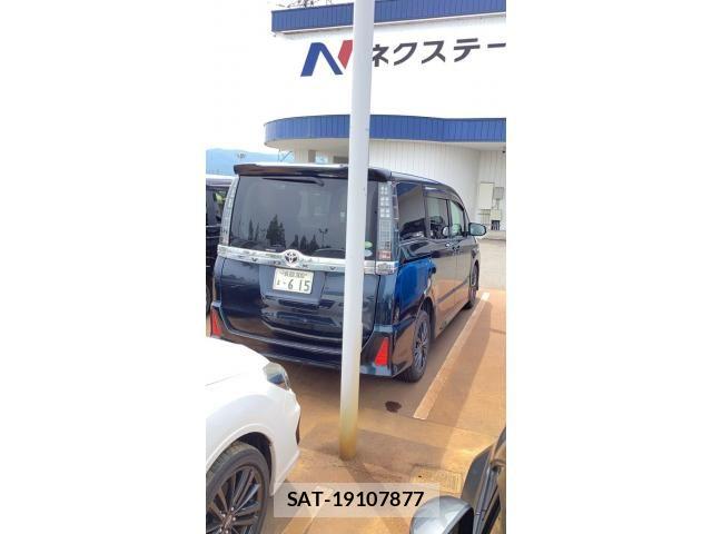 Toyota VOXY 2014-09 8038873-5