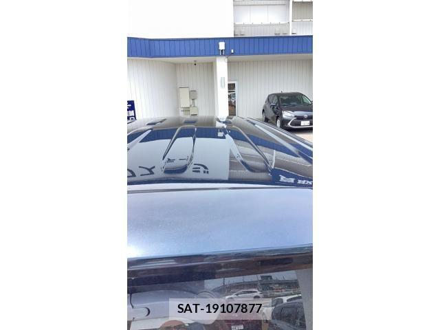 Toyota VOXY 2014-09 8038873-6
