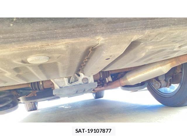 Toyota VOXY 2014-09 8038873-7