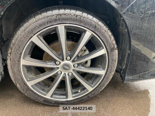 Toyota VOXY 2021-03 8038870-11