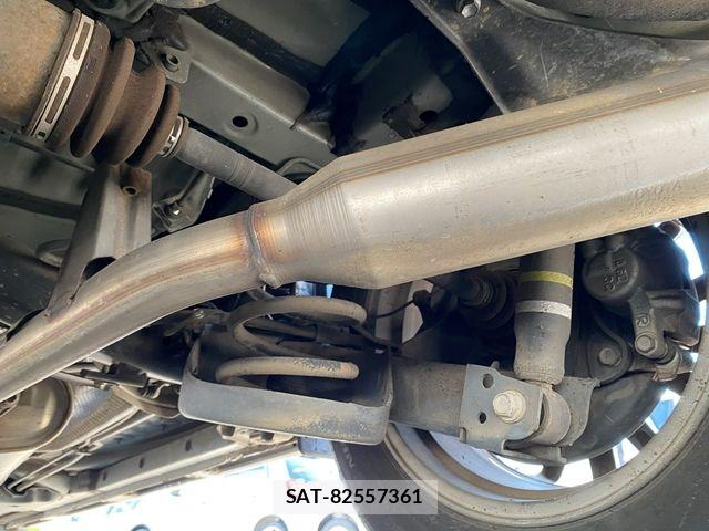 Toyota VOXY 2014-07 8038871-27