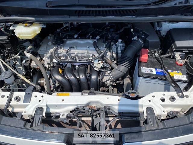 Toyota VOXY 2014-07 8038871-29