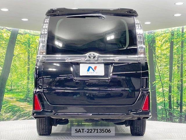 Toyota VOXY 2015-09 8075982-16