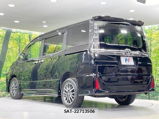 Toyota VOXY 2015-09 8075982-18