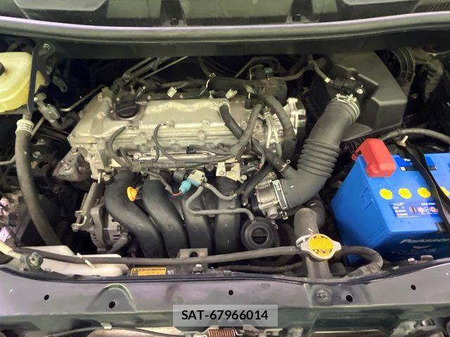 Toyota VOXY 2012-02 8075981-18