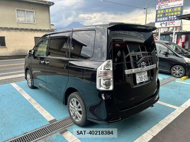 Toyota VOXY 2009-09 8075983-2