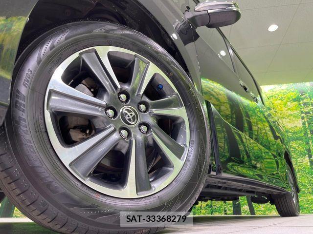 Toyota VOXY 2018-07 8075980-13