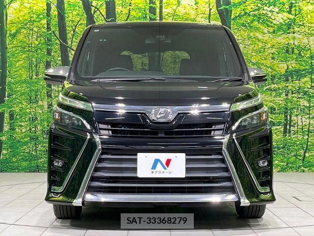 Toyota VOXY 2018-07 8075980-14