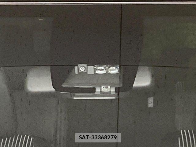 Toyota VOXY 2018-07 8075980-2