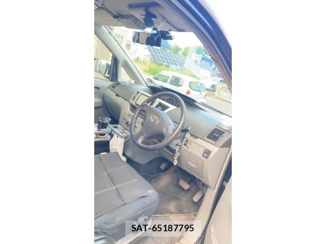 Toyota VOXY 2007-02 8102364-10
