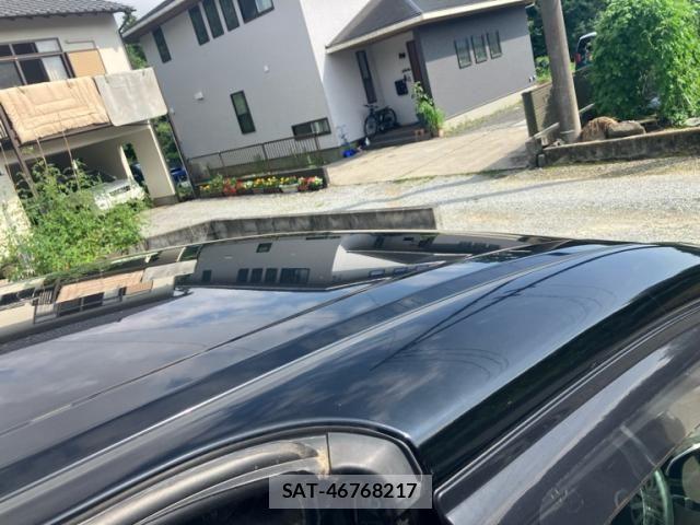 Toyota VOXY 2016-09 8132761-11