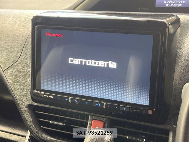 Toyota VOXY 2021-11 8146905-3