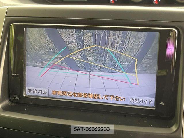 Toyota VOXY 2012-07 8210757-5