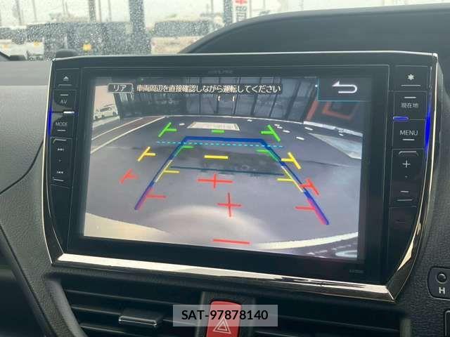 Toyota VOXY 2014-08 8232201-1