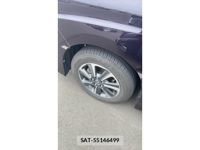 Toyota VOXY 2019-03 8232204-3
