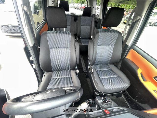 Toyota VOXY 2014-06 8246996-6