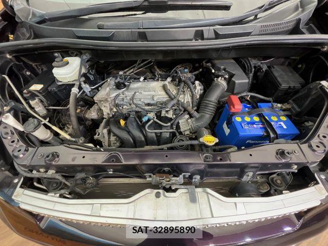 Toyota VOXY 2011-06 8246998-19