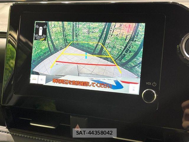 Toyota VOXY 2022-04 8246995-5