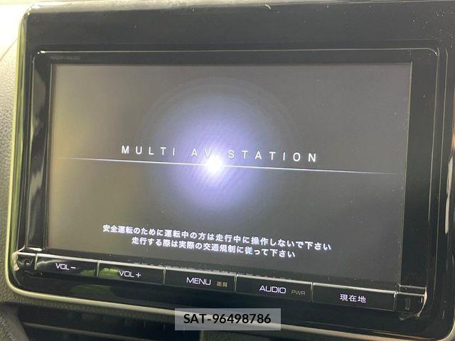 Toyota VOXY 2014-08 8246997-3