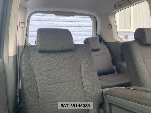 Toyota VOXY 2008-08 8246999-12