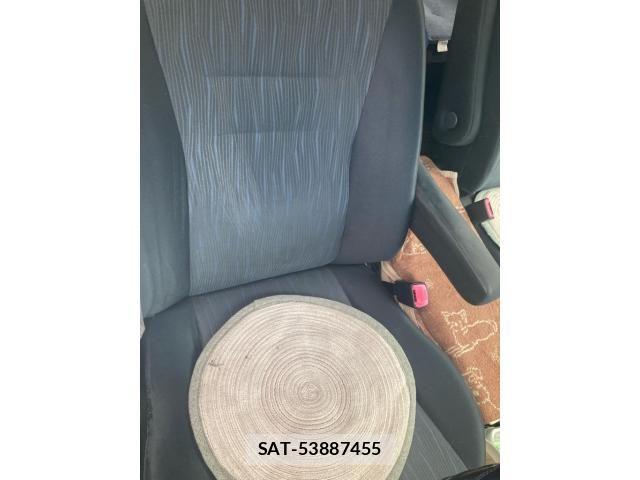 Toyota VOXY 2012-02 8317759-16