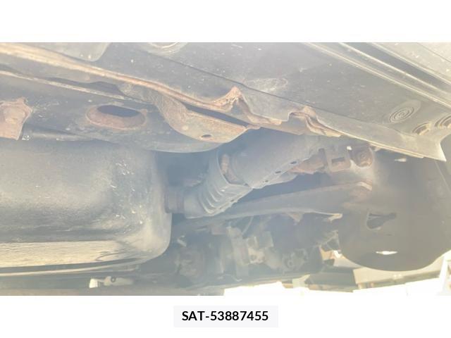 Toyota VOXY 2012-02 8317759-23