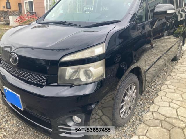 Toyota VOXY 2012-02 8317759-3