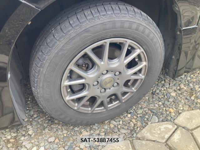 Toyota VOXY 2012-02 8317759-7