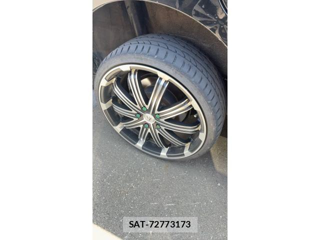 Toyota VOXY 2020-07 8317755-3