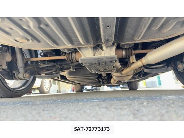 Toyota VOXY 2020-07 8317755-7