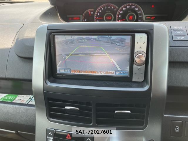 Toyota VOXY 2012-01 8317757-22