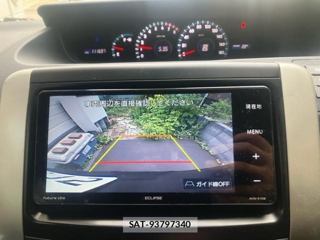 Toyota VOXY 2013-09 8317758-20