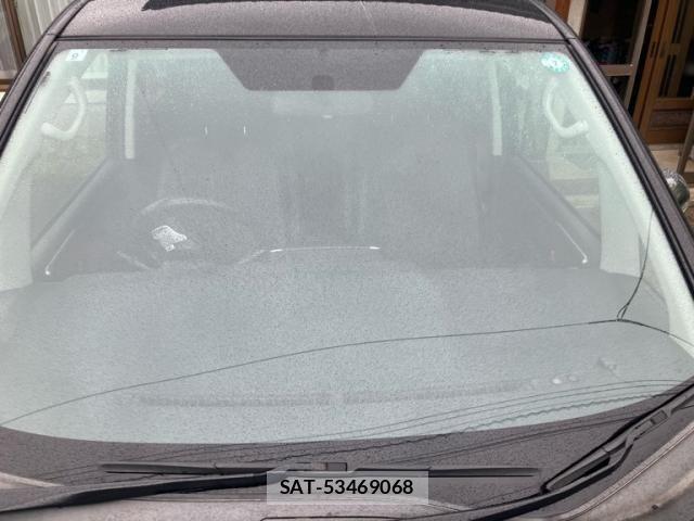 Toyota VOXY 2013-09 8317762-4