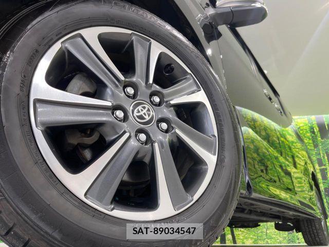 Toyota VOXY 2020-10 8317754-15