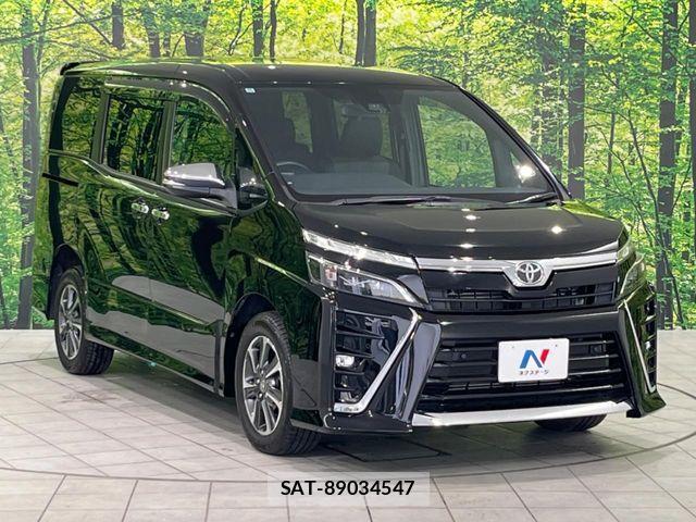 Toyota VOXY 2020-10 8317754-18