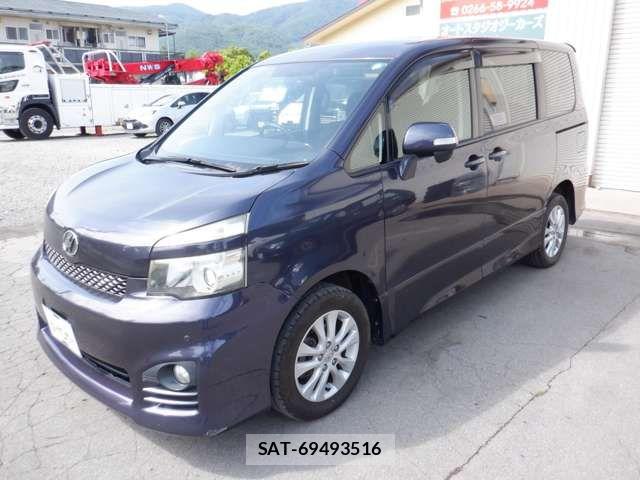 Toyota VOXY 2011-07 8338284-6