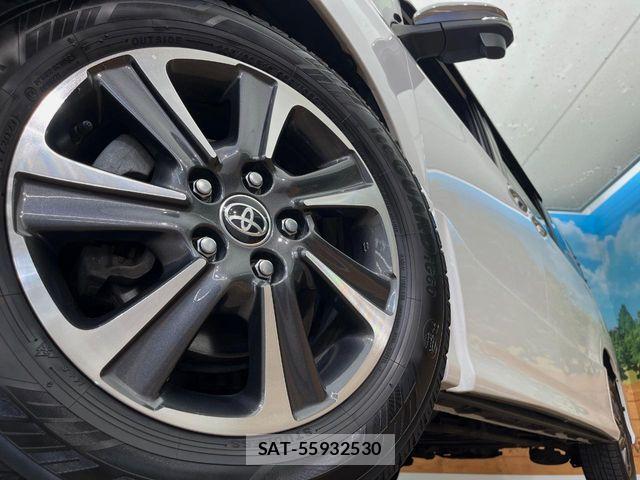 Toyota VOXY 2021-10 8338281-13