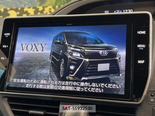 Toyota VOXY 2021-10 8338281-2
