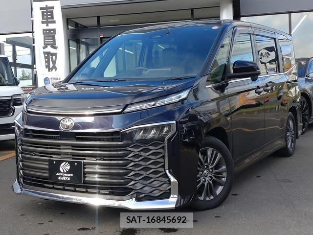 Toyota VOXY 2022-12 8338279-0